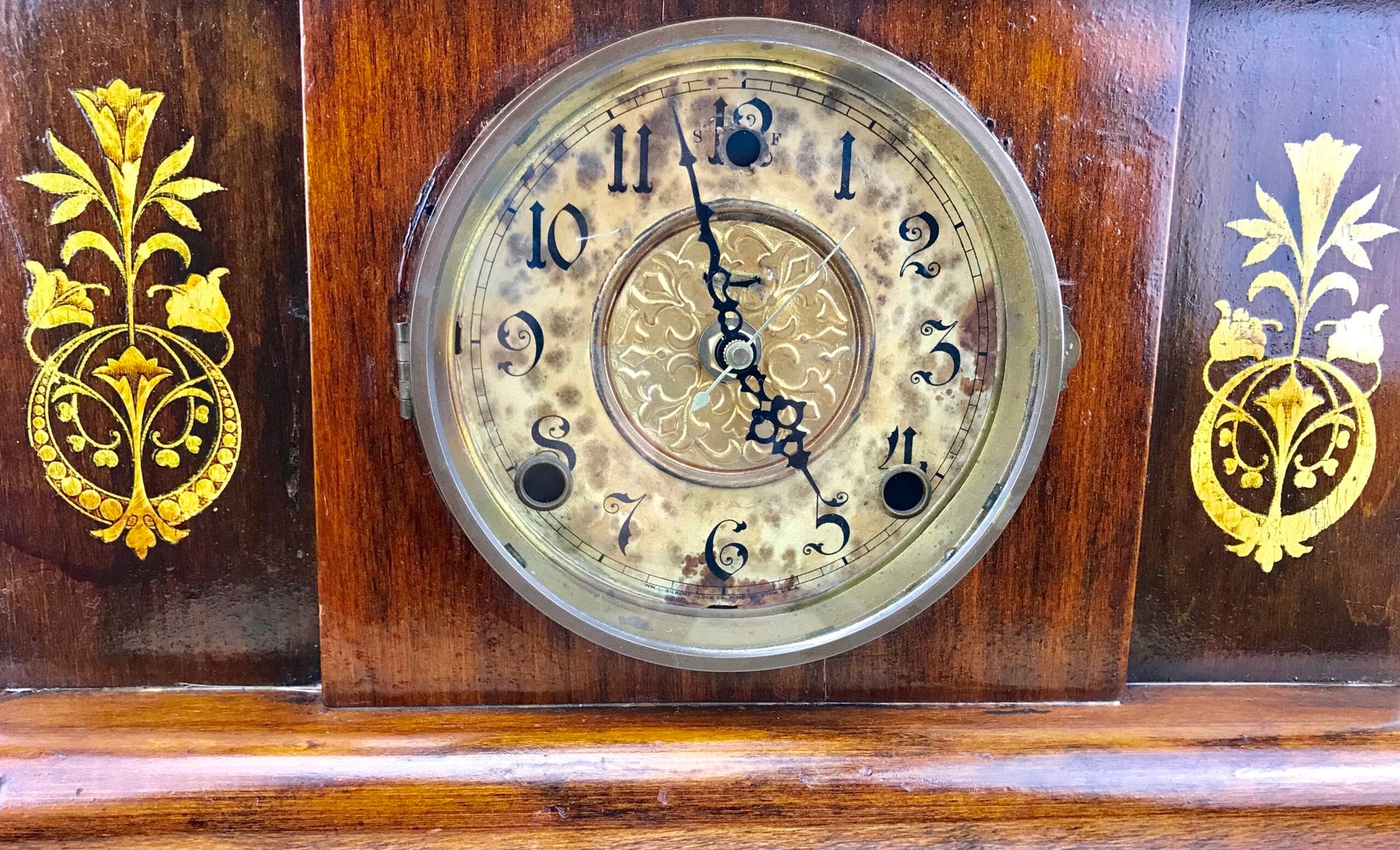 Antique Gilbert Mantle Clock w/ Quartz Battery Movement