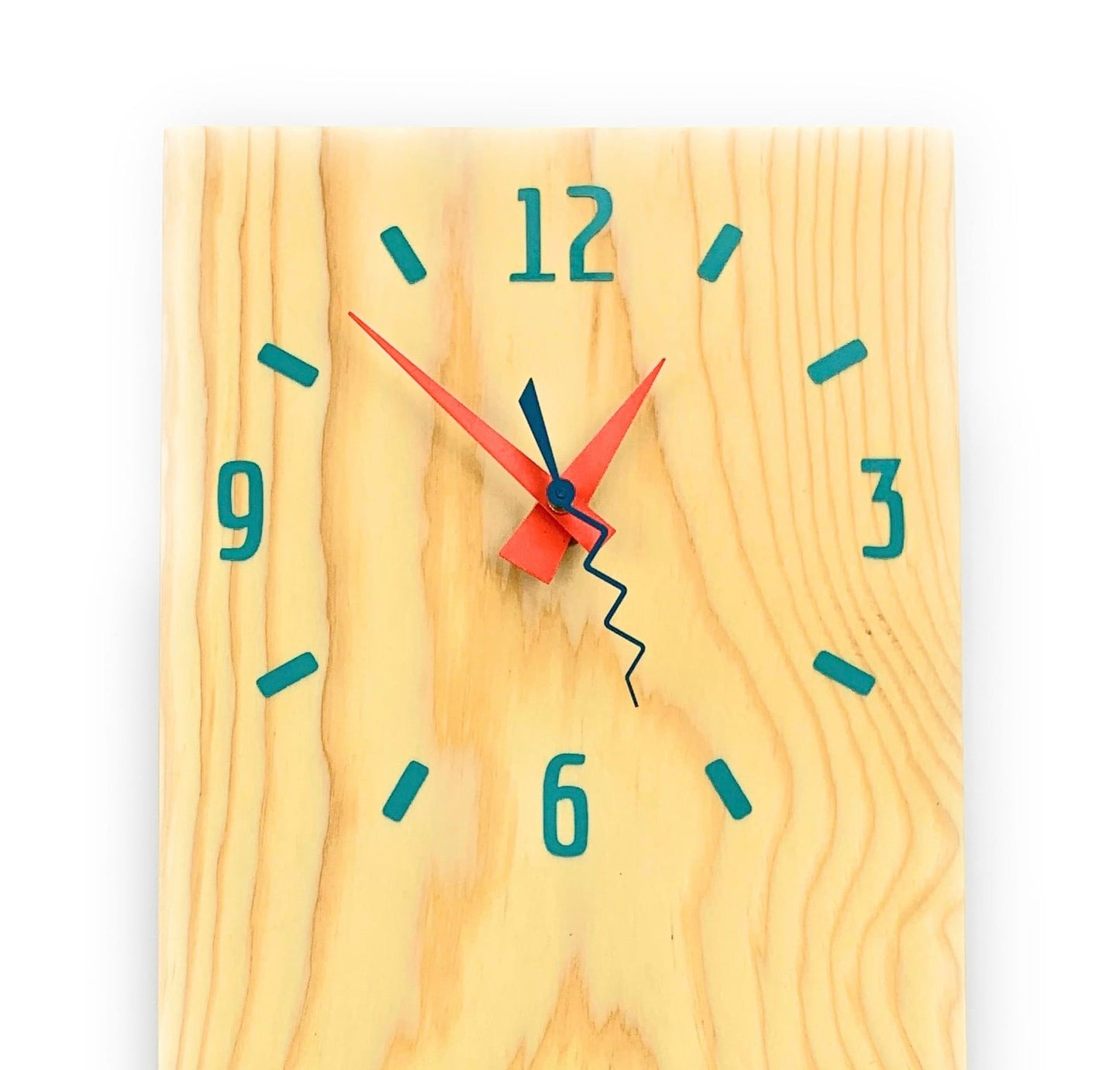 Pine Plank Pendulum Wall Clock in Santa Fe Style