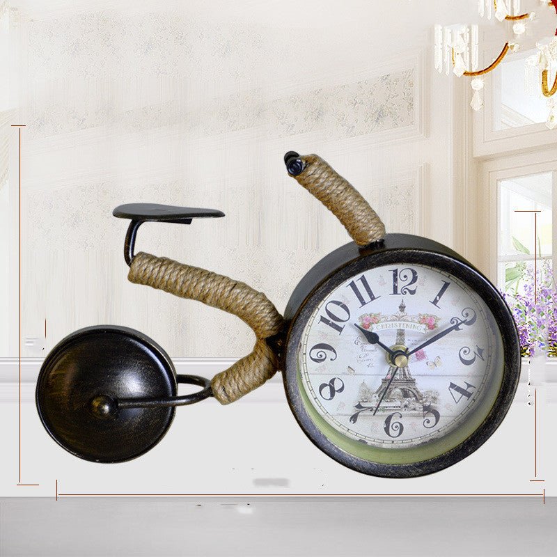 Creative Fashion Personality Clock Literary Retro Decorative Clock