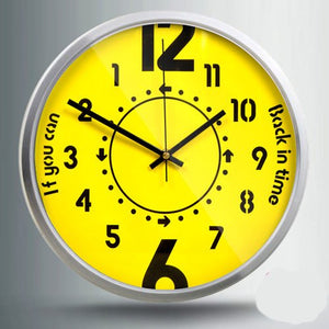 Quartz Reverse Personality Clock