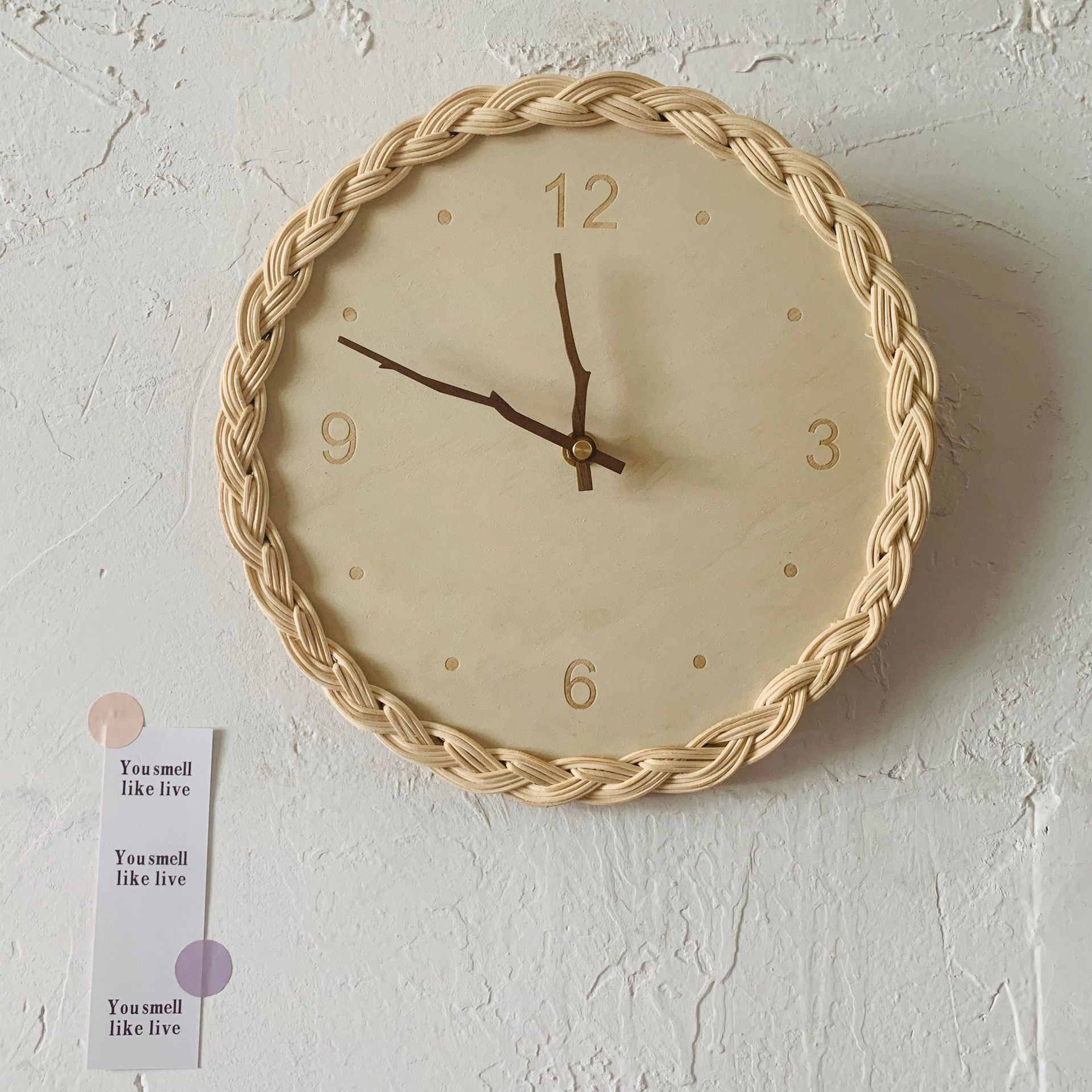 Japanese Fashion Rattan Creative Round Digital Silent Clock Wall Clock